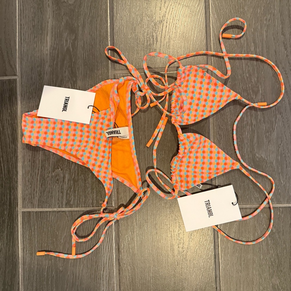 TRIANGL Vibrant Bikini Set